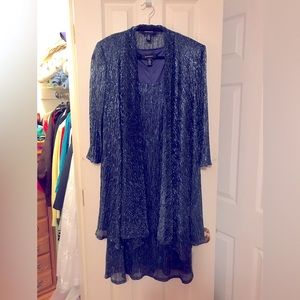 Two piece dress set. Perfect for wedding season!